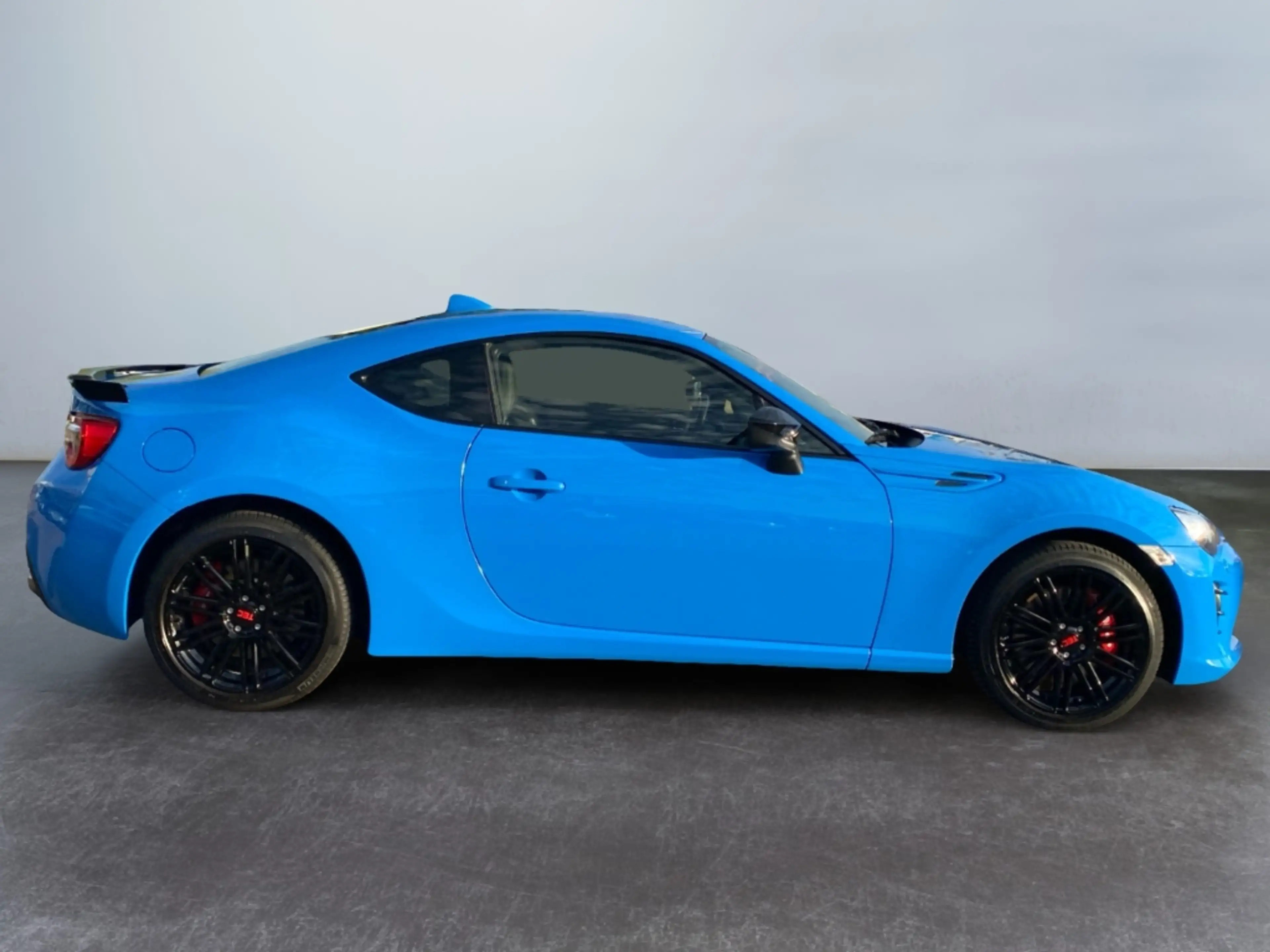 Toyota GT86 Dragon *Bi-LED*BREMBO*Alcantara*PDC*SmartKey* — photo 10