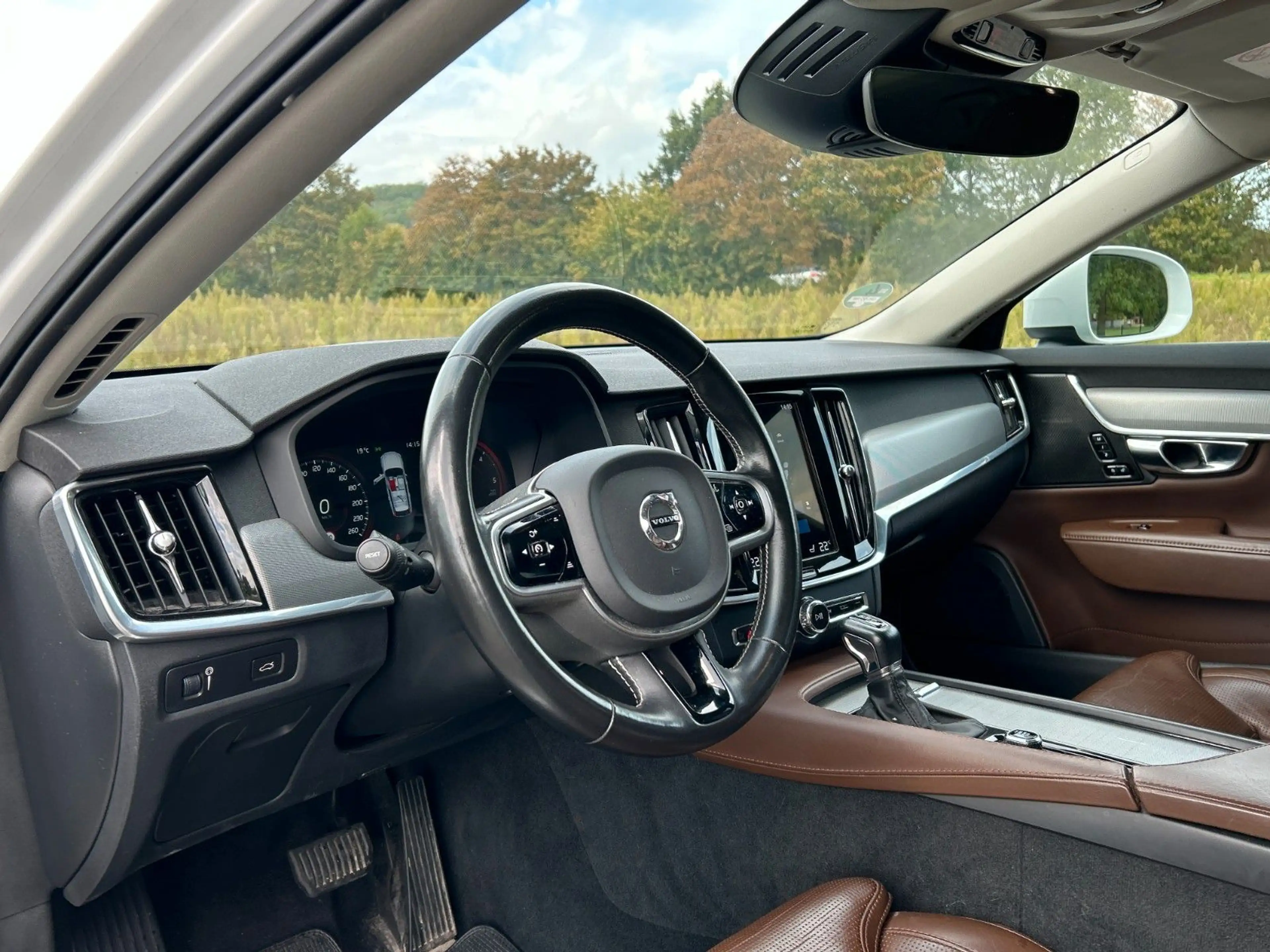 Volvo V90 Cross Country Pro 2.0 AWD Navi Kamera AHK — photo 13
