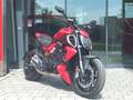 Ducati Diavel lagerndes Neufahrzeug Rot - thumbnail 1