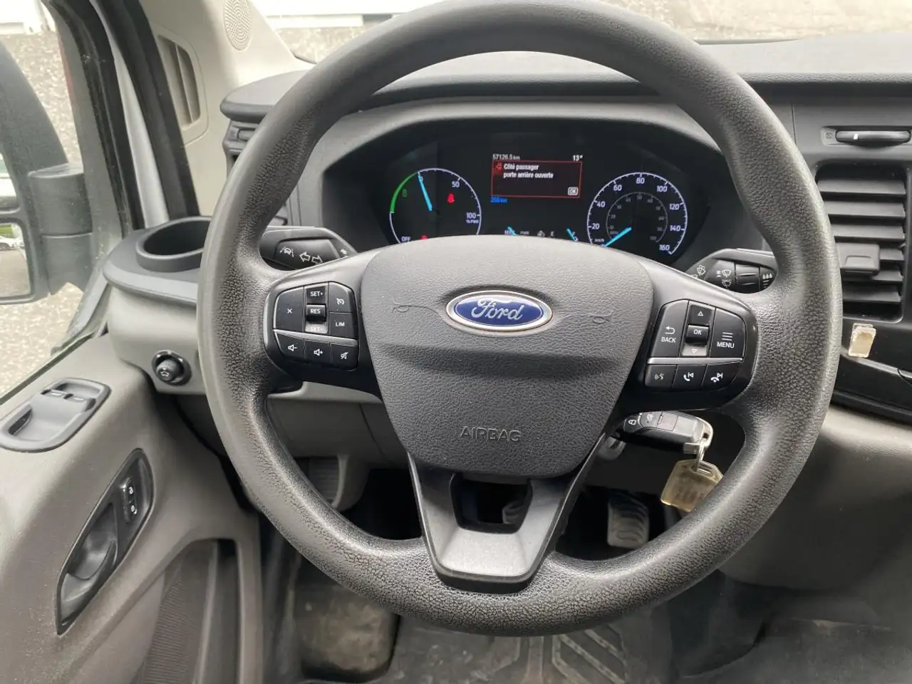 Ford E-Transit photo Ford E-Transit
