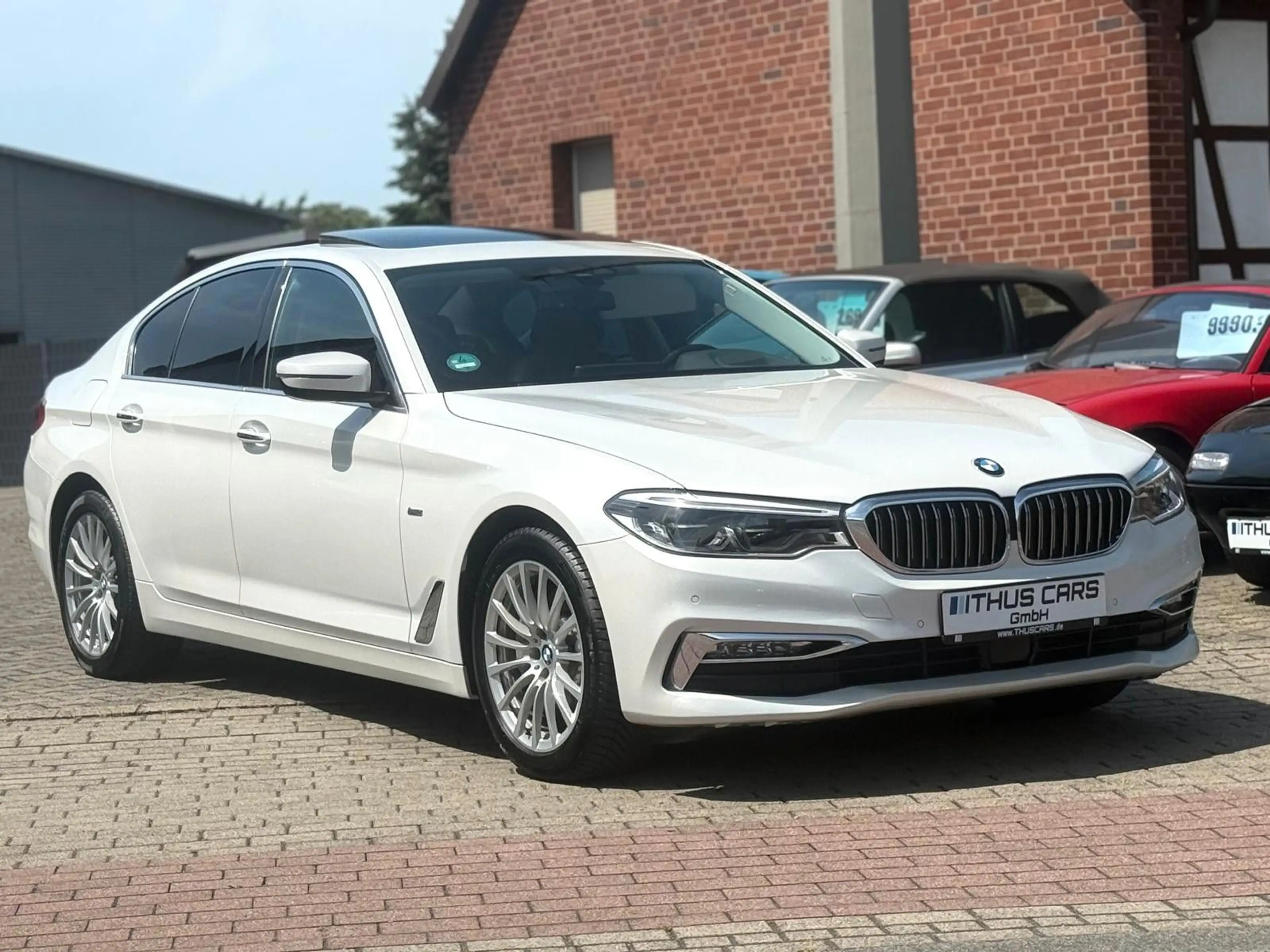 BMW 525 5 Limousine 525 d Luxury Line — photo 4