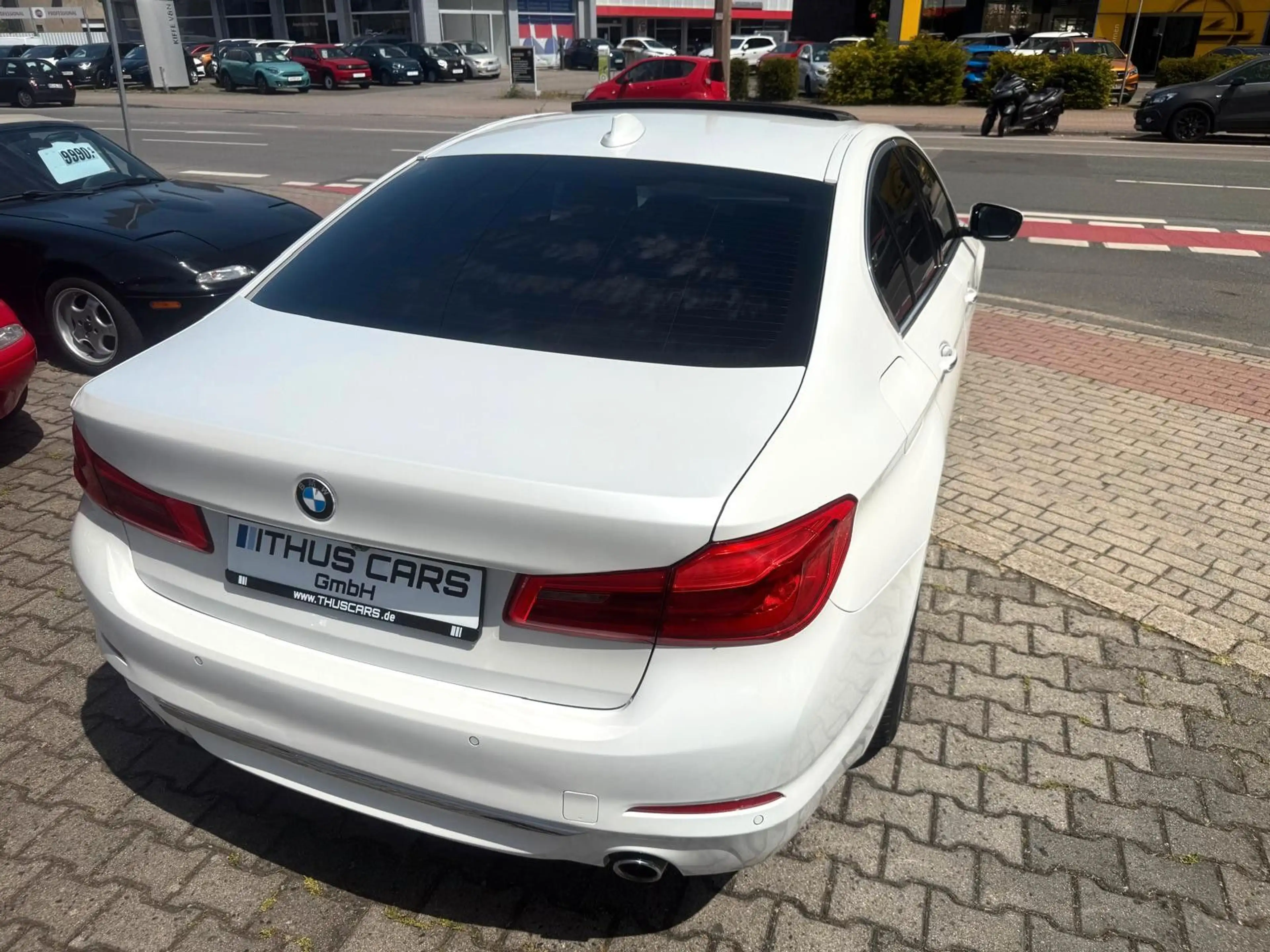 BMW 525 5 Limousine 525 d Luxury Line — photo 14