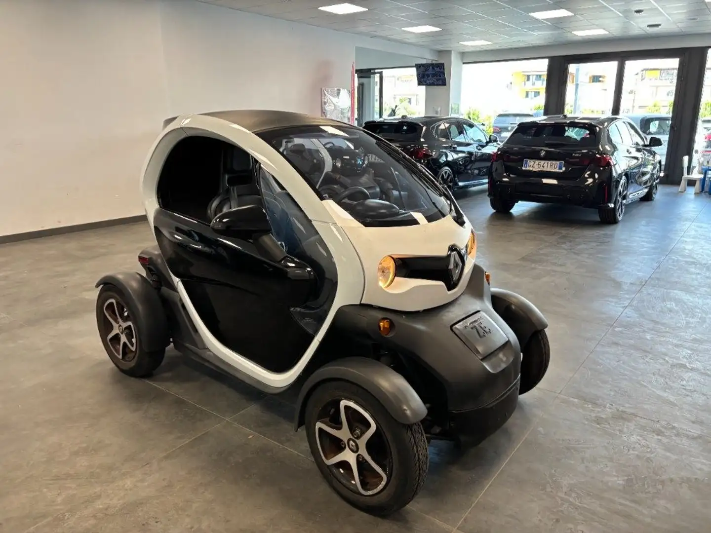 Renault Twizy 45 Intens Elettrica 125 CC Weiß - 2