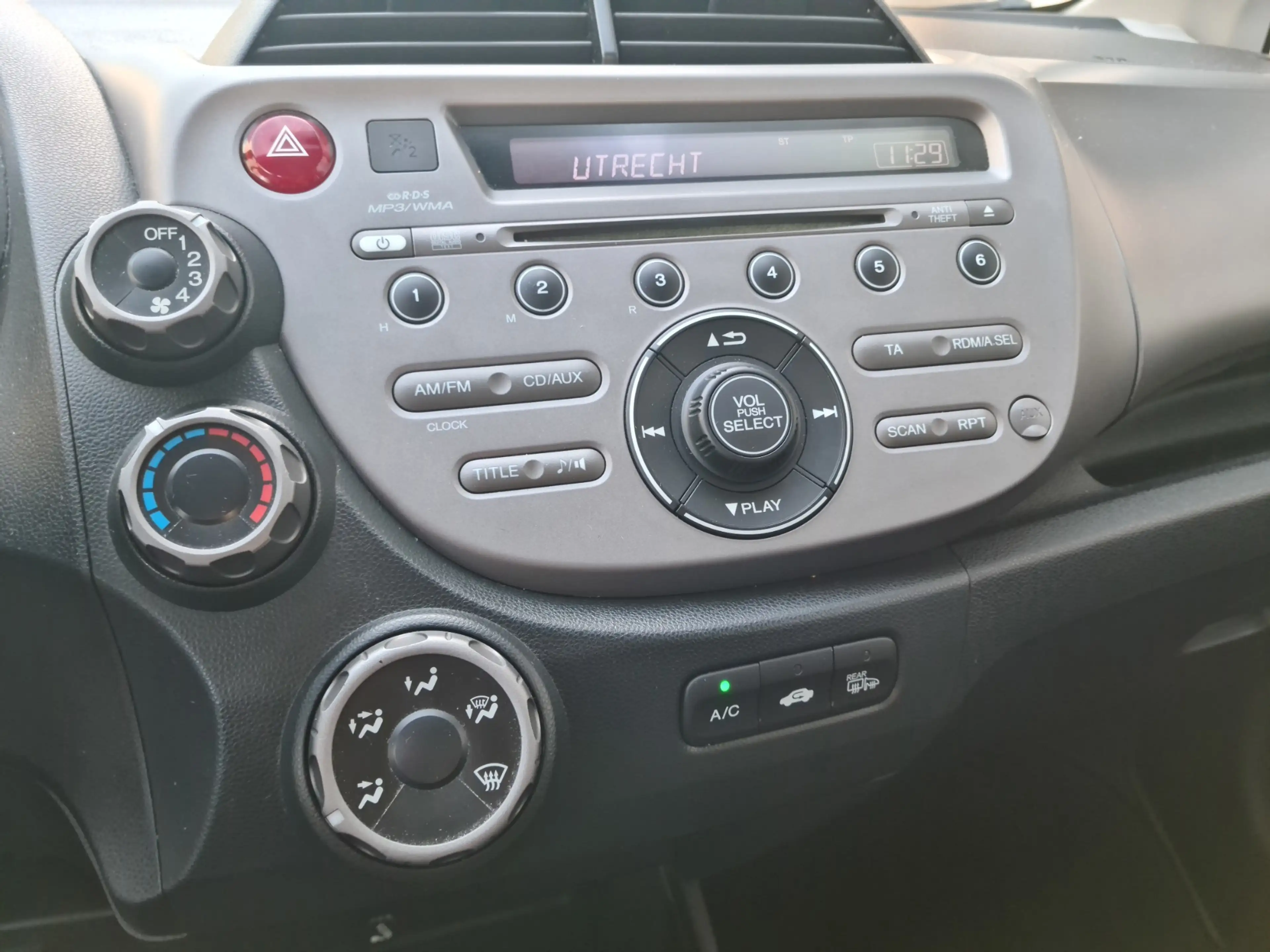 Honda Jazz 1.2 Trend Airco — photo 8