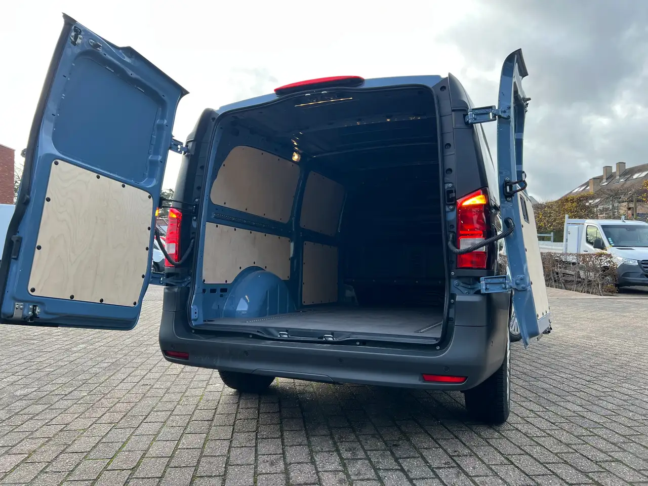 Mercedes-Benz Vito 116 L3 RWD AUTO (35.850€ex.) — foto 6