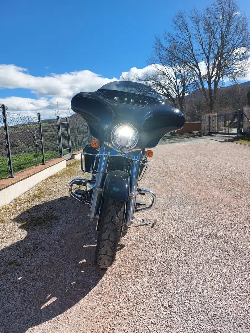 Harley-Davidson Street Glide Noir - 2