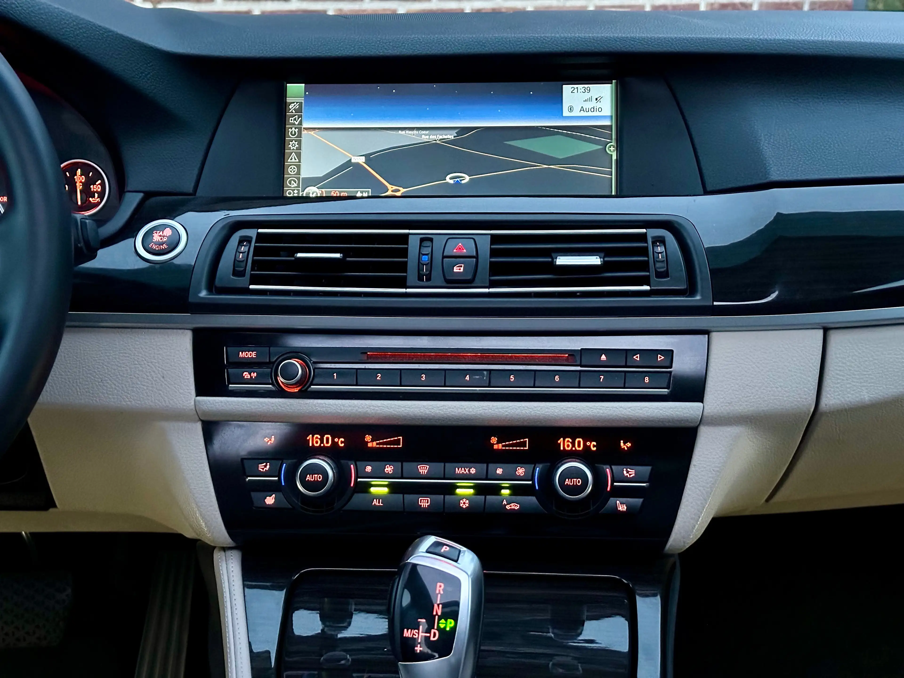 BMW 525 D 3.0 *1er-main* — photo 7