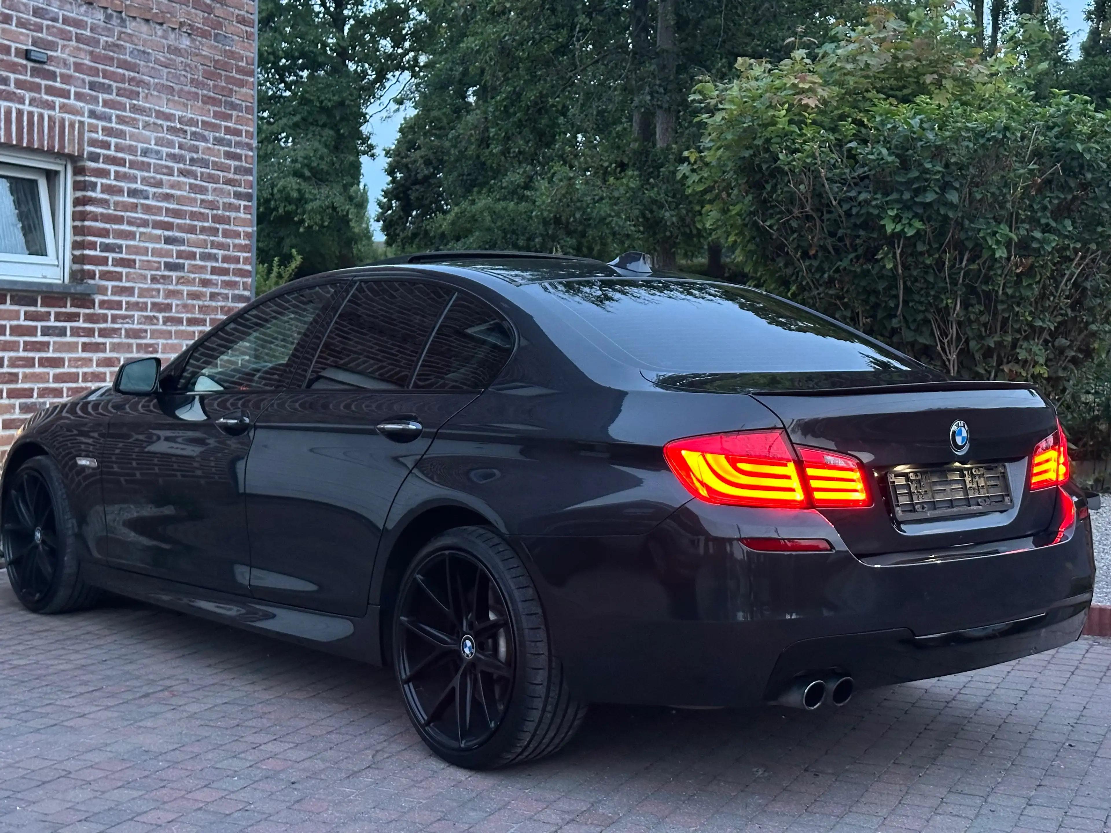 BMW 525 D 3.0 *1er-main* — photo 2