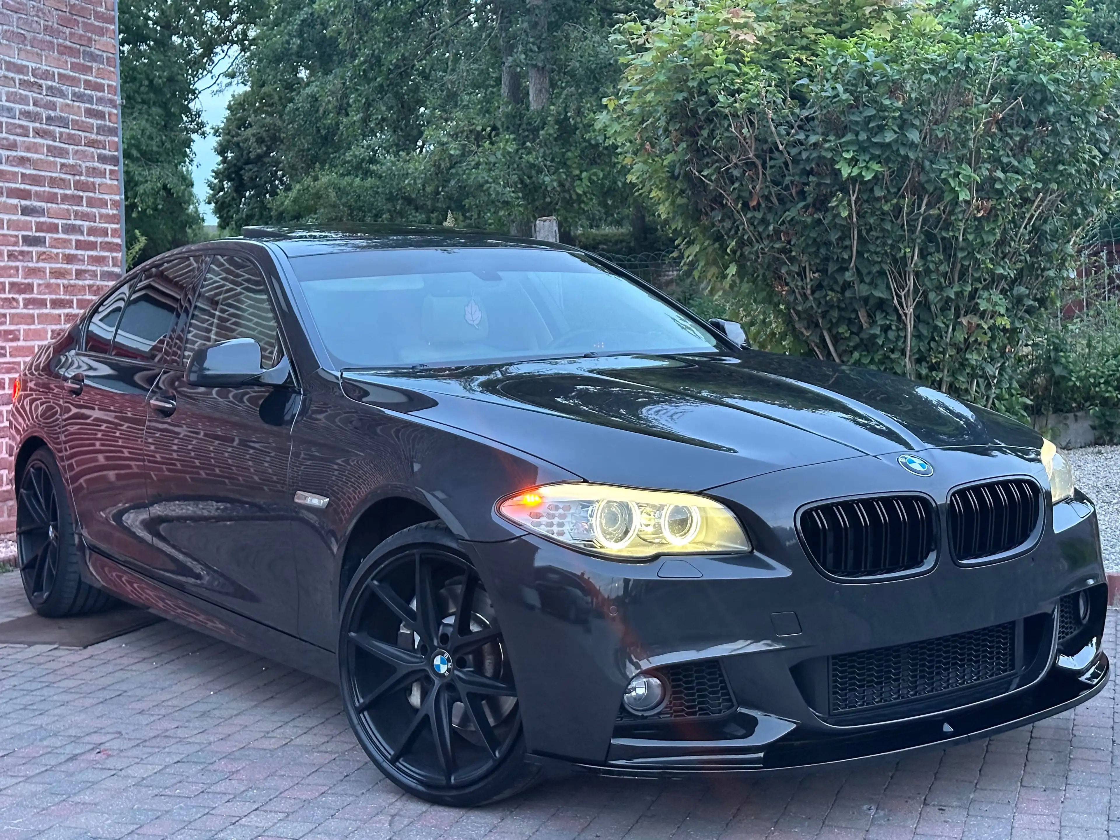 BMW 525 D 3.0 *1er-main* — photo 3