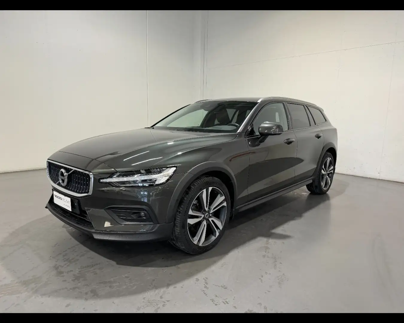 Volvo V60 Cross Country V60  CROSS COUNTRY B4 GEARTRONIC AWD BUSINESS PRO Grey - 1