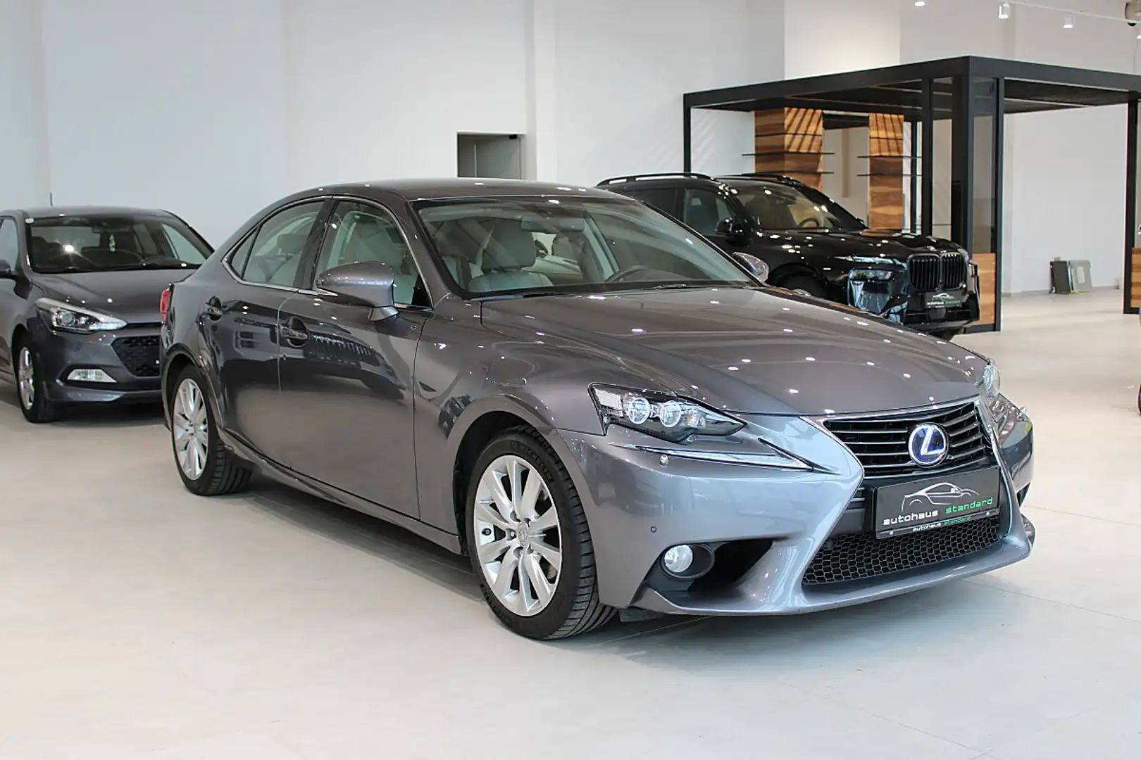 Lexus IS 300 h Executive **Top Ausstattung** Grau - 1