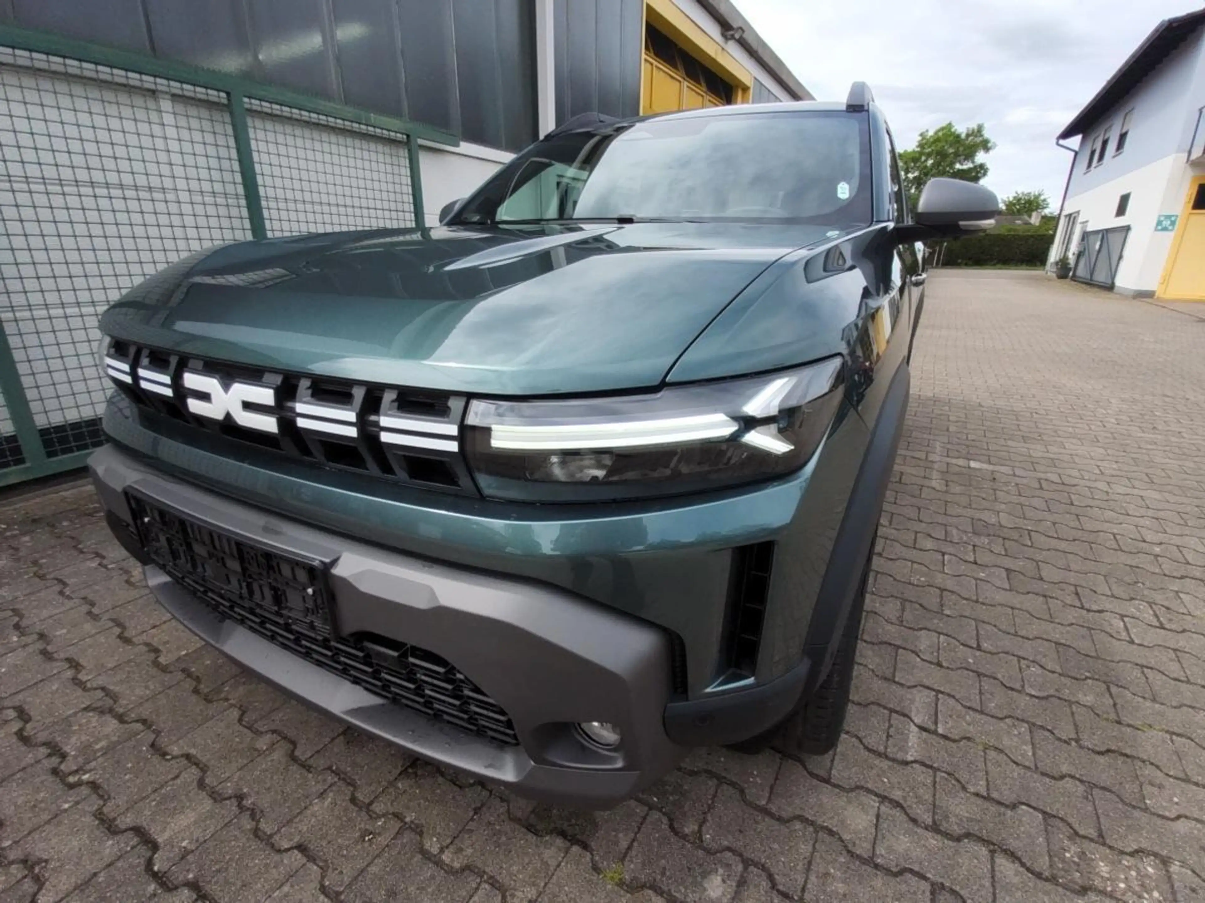 Dacia Duster Journey mild hybrid 140 — photo 13