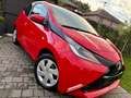 Toyota Aygo 1.0i * 47.000 Km *Véhicule Neuf* Euro 6B *CT OK Rouge - thumbnail 1