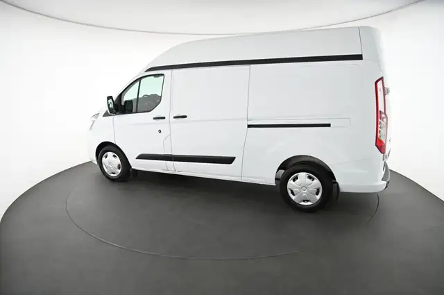 Ford Transit Custom view 7