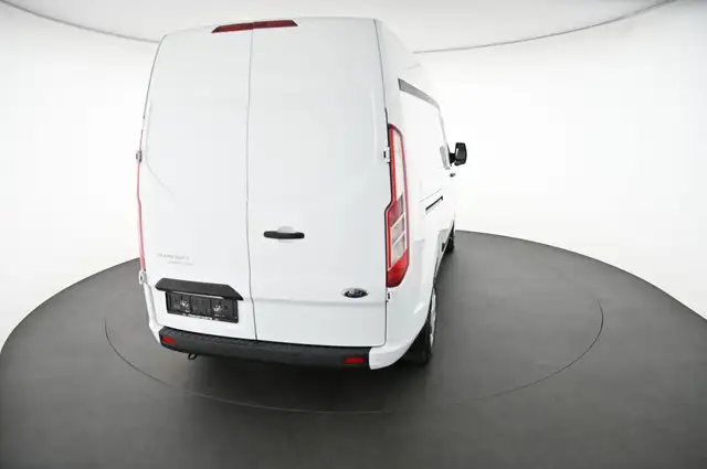 Ford Transit Custom view 12
