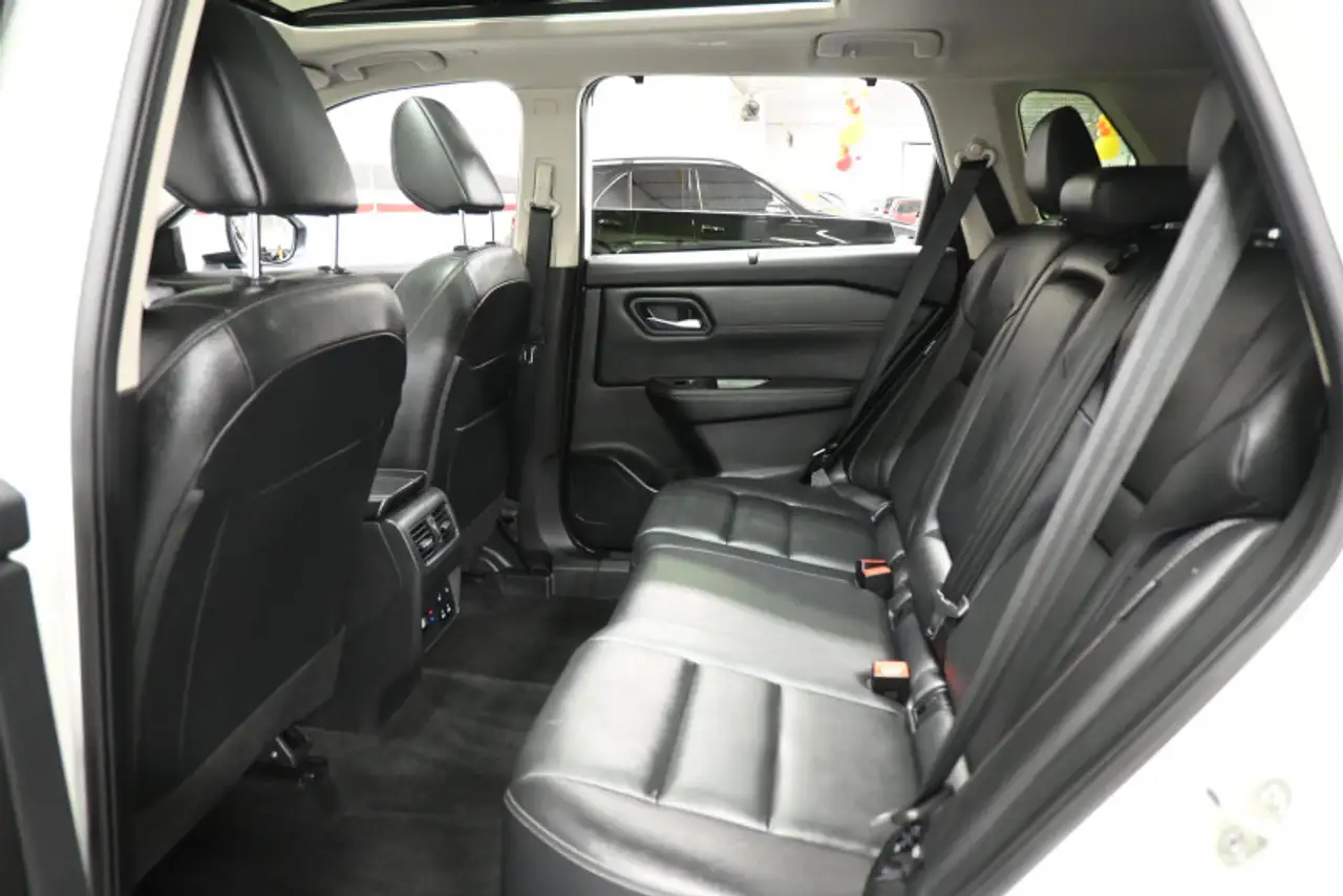 Nissan Rogue photo Nissan Rogue