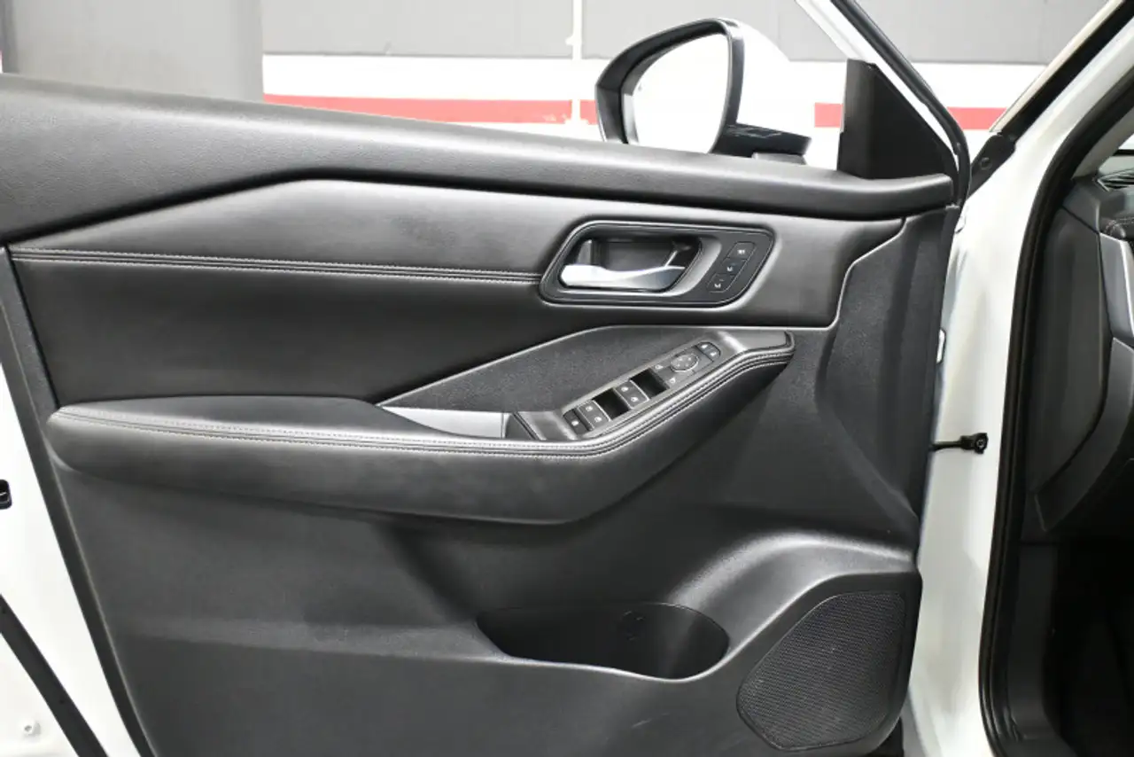 Nissan Rogue photo Nissan Rogue