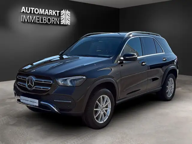 Mercedes-Benz Gle view 3