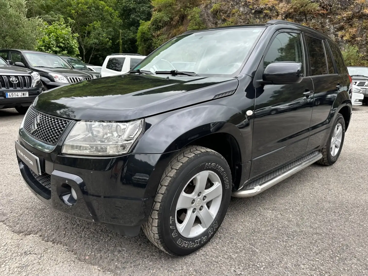 Suzuki Grand Vitara 2.0 JLX-A Negro - 2