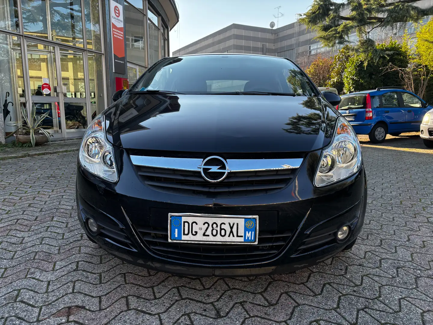 Opel Corsa 3 PORTE 1.2 80 CV ENJOY KM 61380 !! UNICO PROPR. Zwart - 2