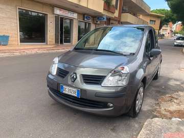 Modus 2004 1.5 dci Saint Tropez 2006 86cv