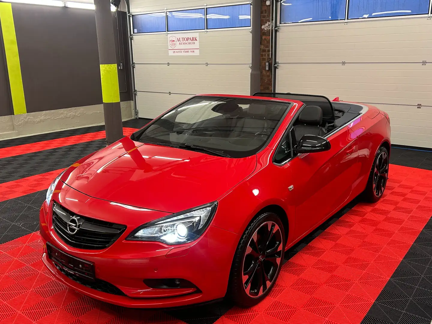 Opel Cascada Innovation ecoFlex *20 * SBL* XENON*NAVI*SZH Rouge - 1