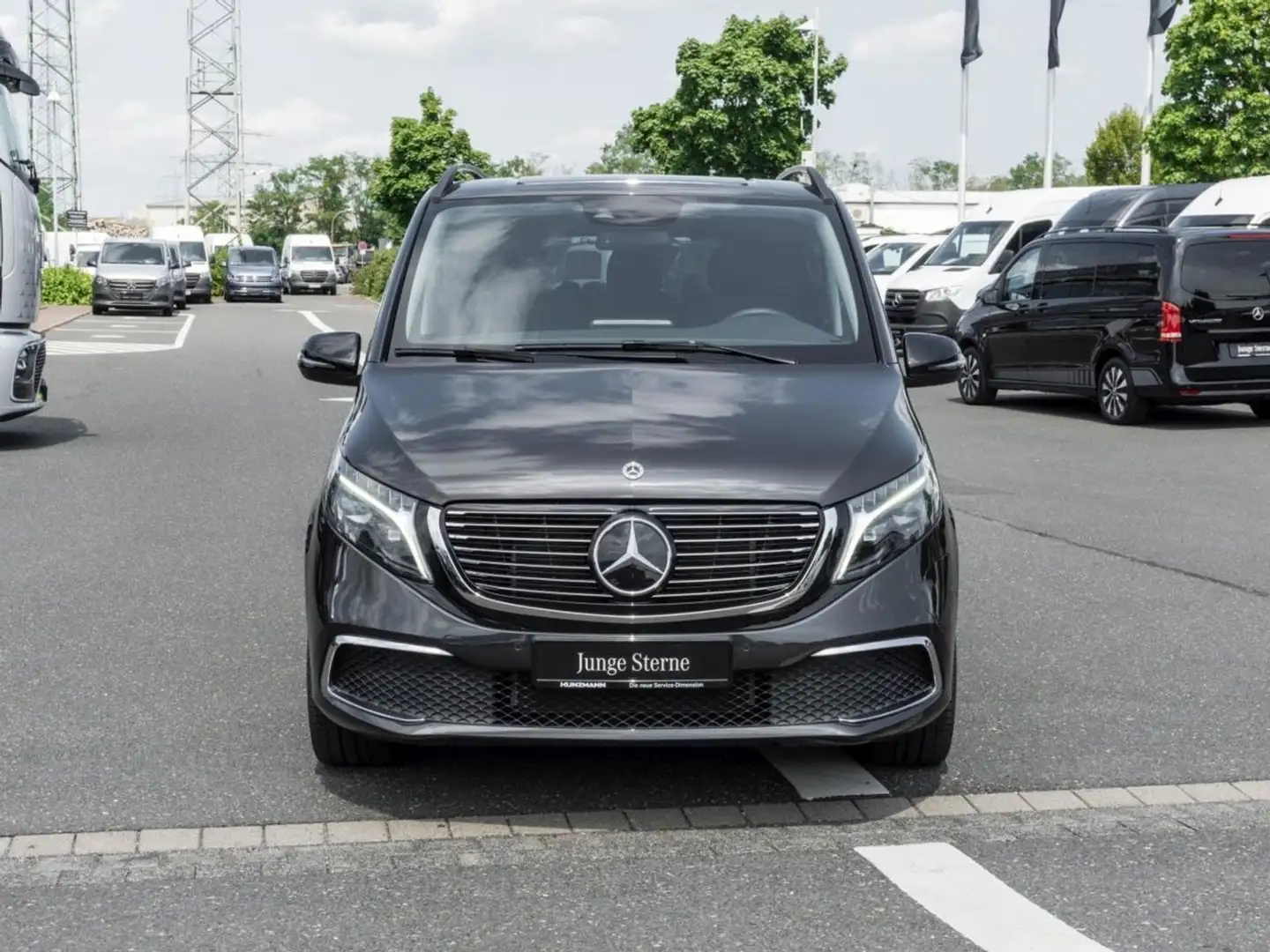 Mercedes-Benz EQV 300 Lang MBUX Navi Distronic Spiegel-Paket Gris - 2
