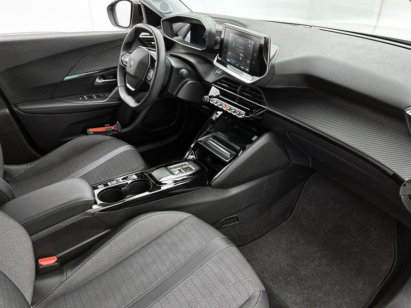 Peugeot e-2008 EV 136pk Allure Pack 50 kWh Automaat | 1ste Eigena — photo 13