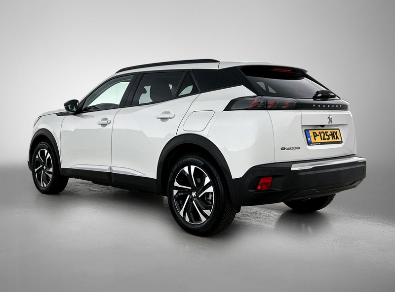 Peugeot e-2008 EV 136pk Allure Pack 50 kWh Automaat | 1ste Eigena — photo 7