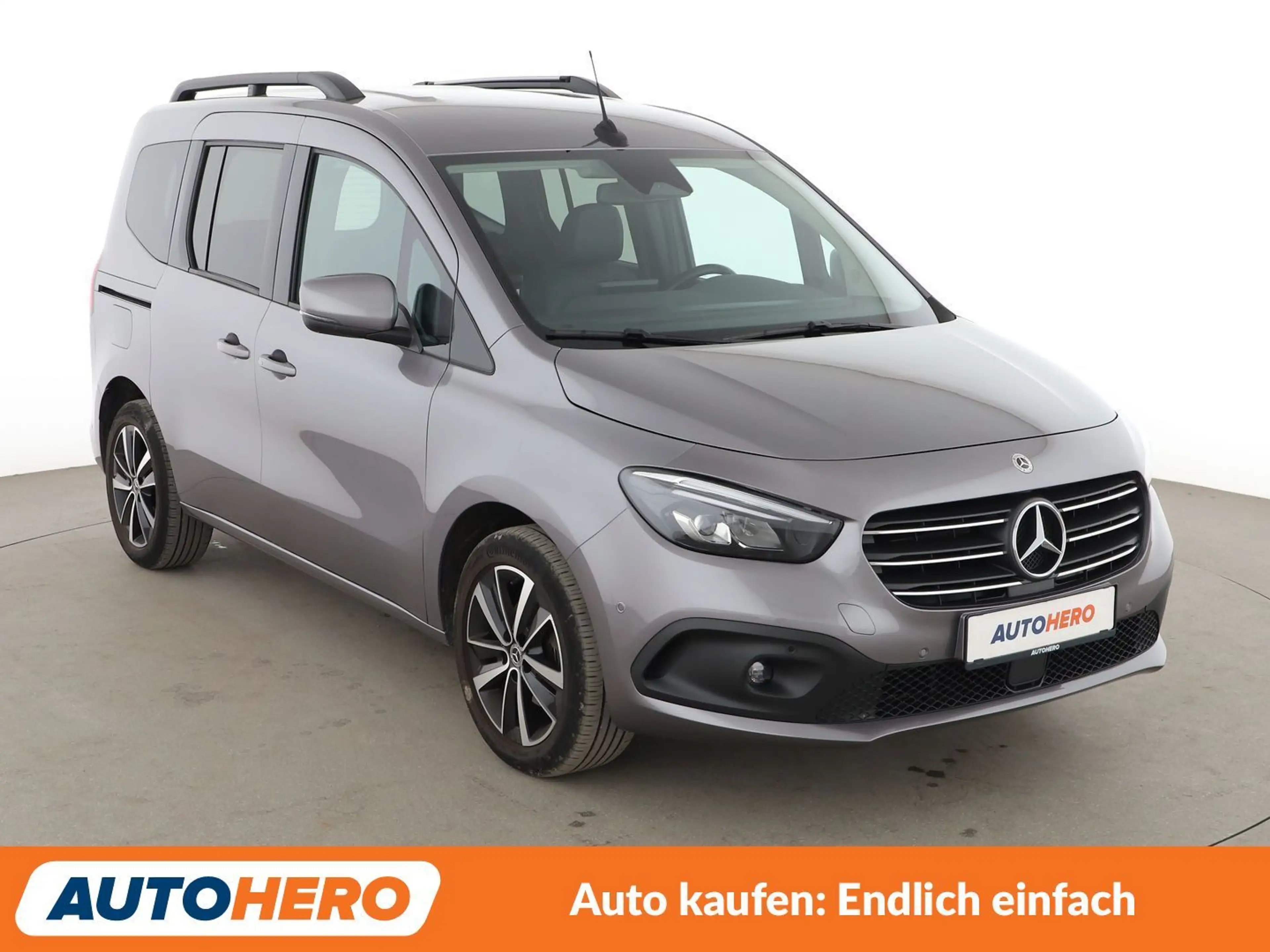 Mercedes-Benz T-Class T 180 d Progressive — photo 8