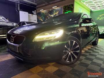 2.0 T2 122 cv MOMENTUM BUSINESS I Tableau de maintenance - Sièges chauf - Caméra de recul