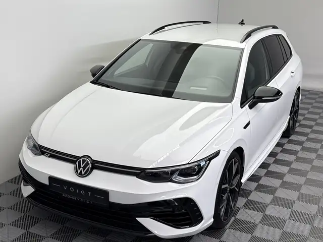 Volkswagen Golf view 2