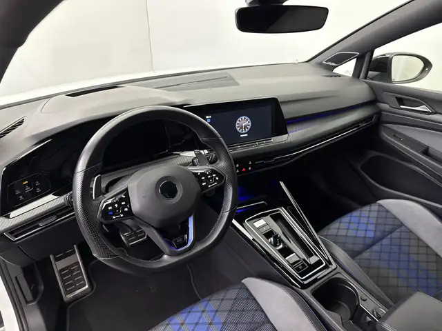 Volkswagen Golf view 7