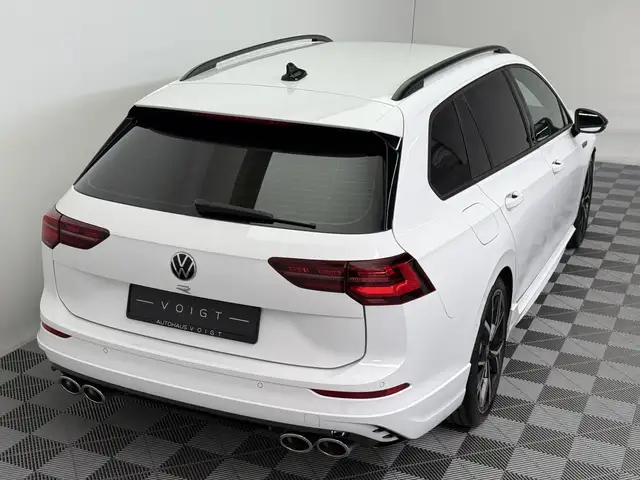 Volkswagen Golf view 6