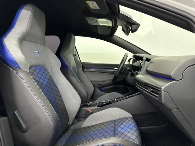 Volkswagen Golf view 14