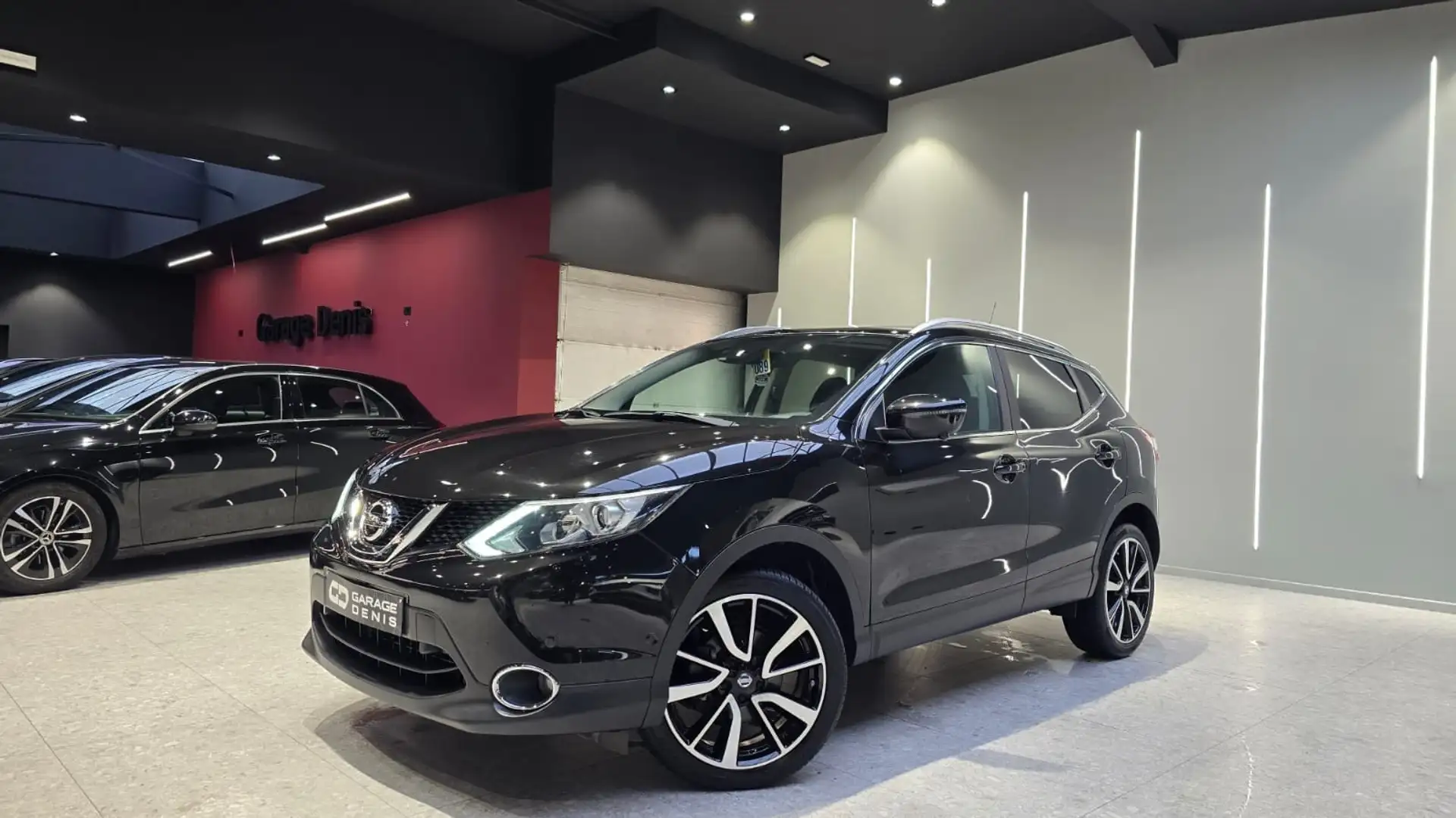 Nissan Qashqai 1.5 dCi 2WD Tekna*GPS+CAMERA360*LED*CUIR*GARANTIE Fekete - 1
