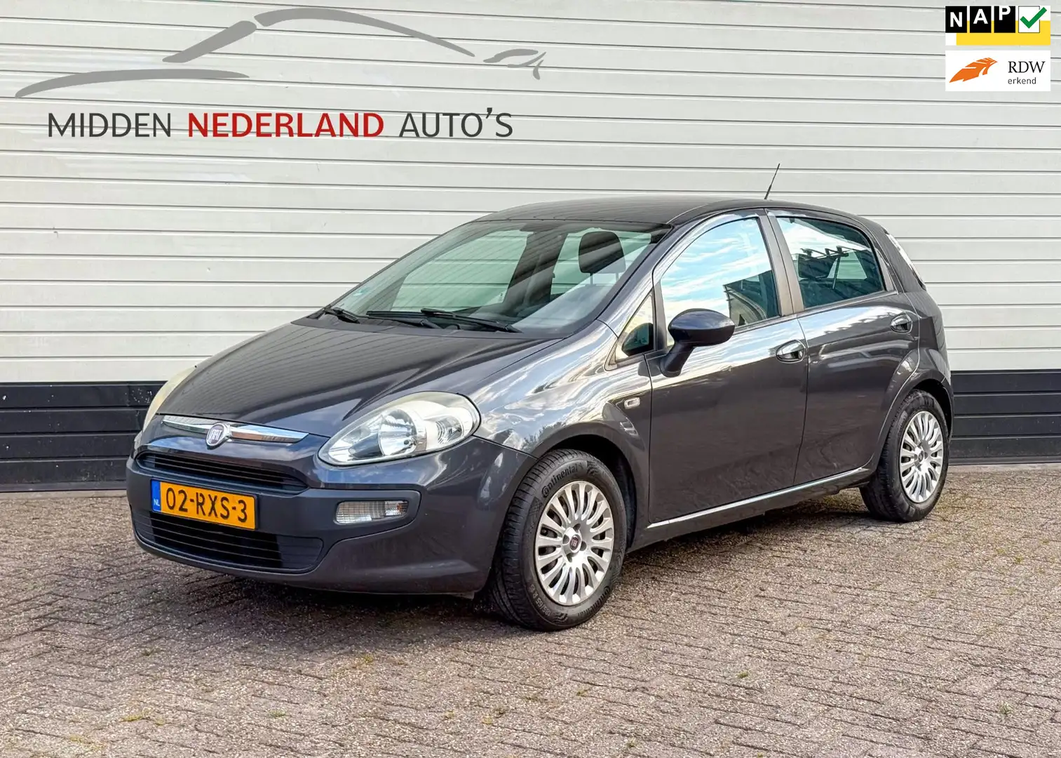 Fiat Punto 1.3 M-Jet Dynamic * AIRCO * APK * Gri - 1