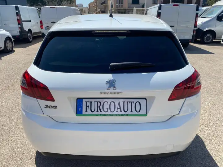 Peugeot 308 5P Active Pack BlueHDi S&S MAN 2021, foto 5