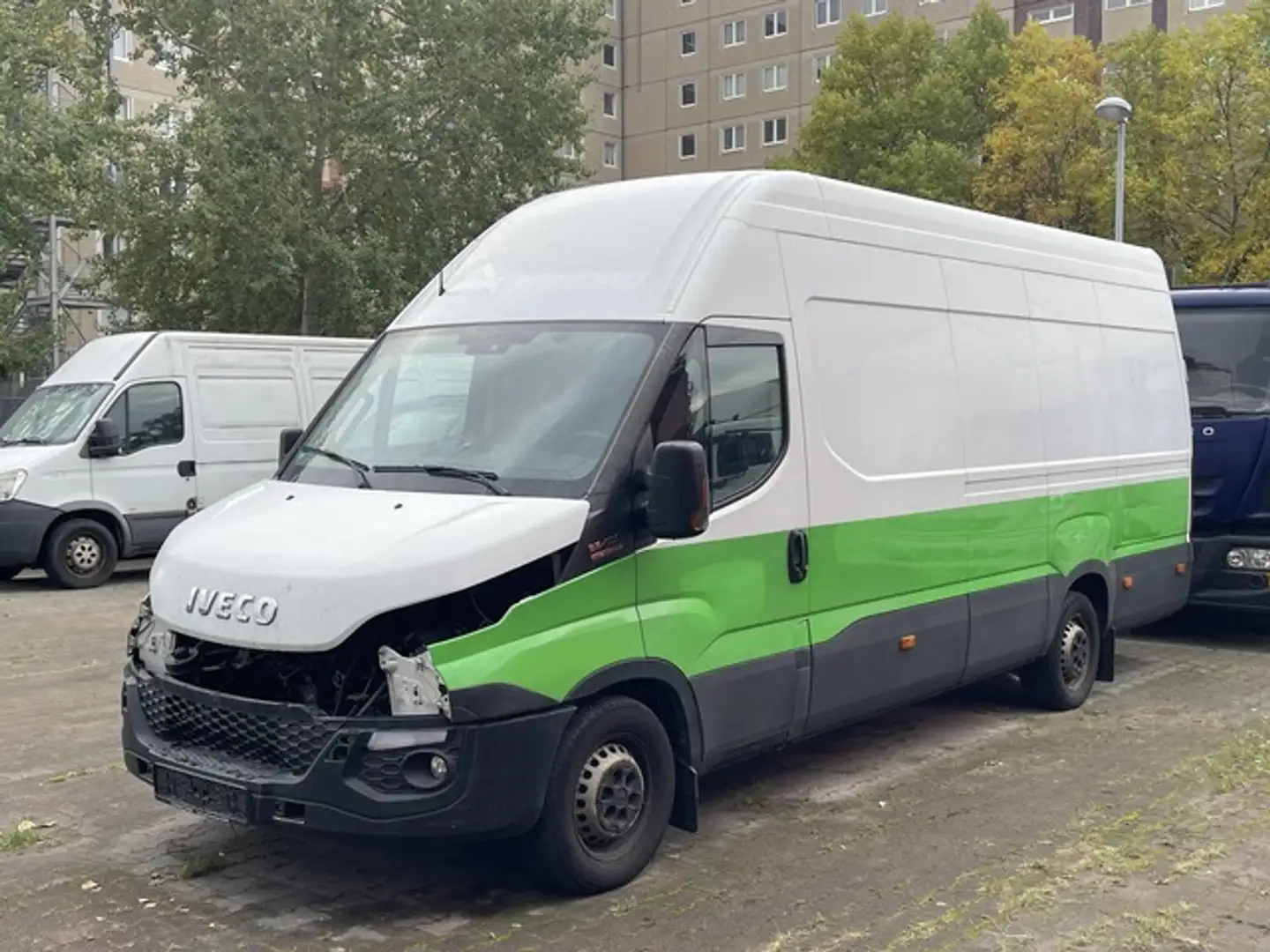 Iveco Daily 35S16 Maxi H3 Hi-Matic MOTORSCHADEN Wit - 1