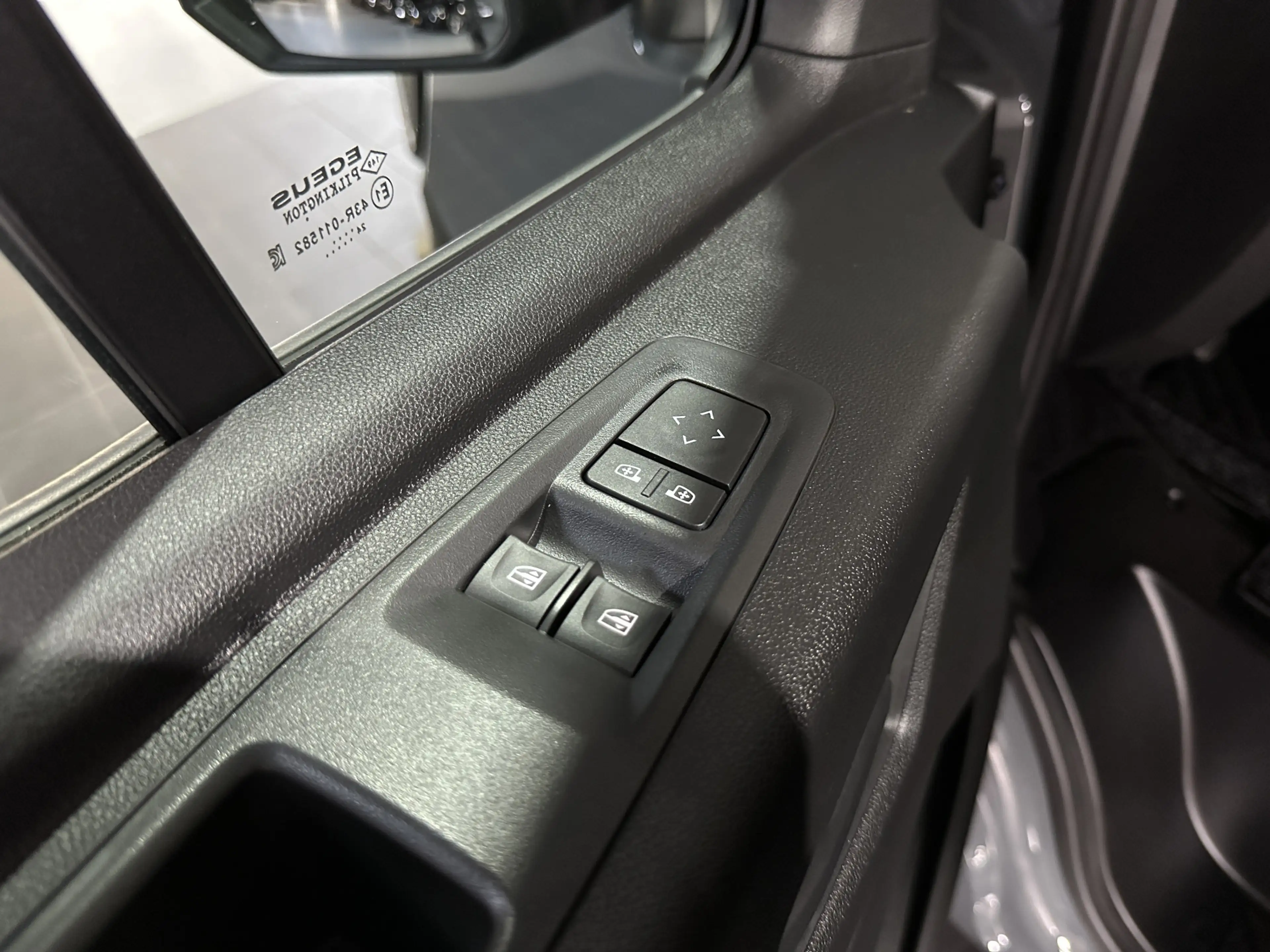 Renault Master T35 2.0 dCi 170 L3H2 Red Van - Camera / Carplay / — photo 27