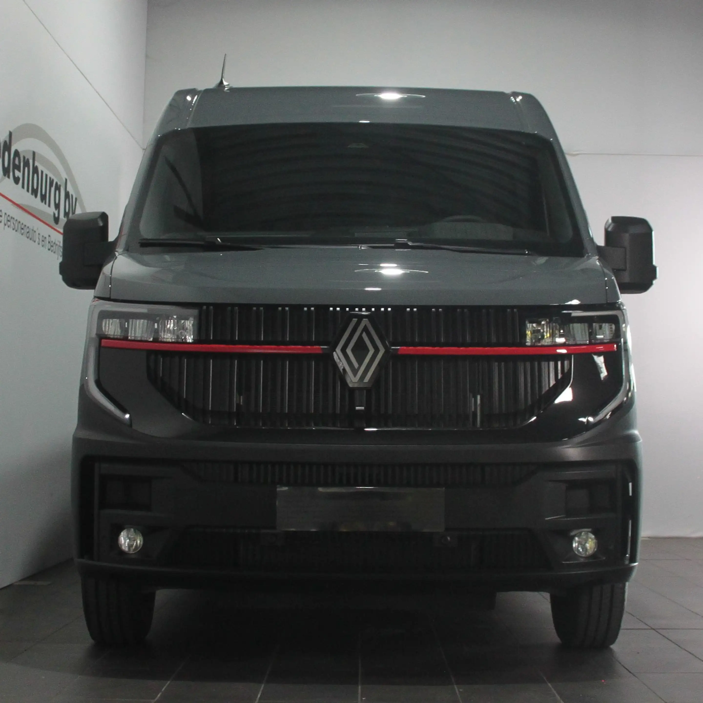 Renault Master T35 2.0 dCi 170 L3H2 Red Van - Camera / Carplay / — photo 5