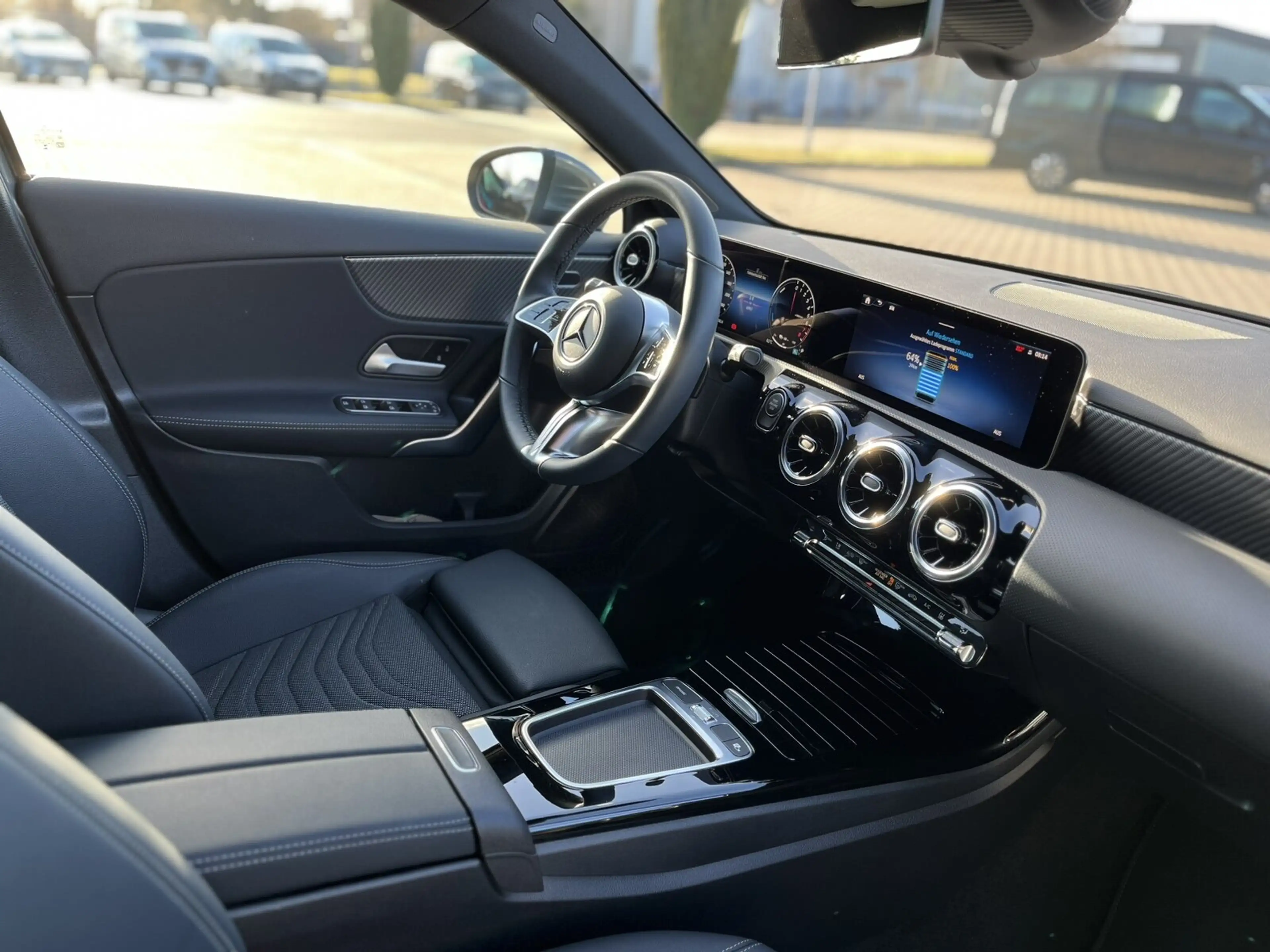 Mercedes-Benz A 250 A 250 e Progressive-Advanced+RüKa+Spurhalte+DAB+ — photo 13