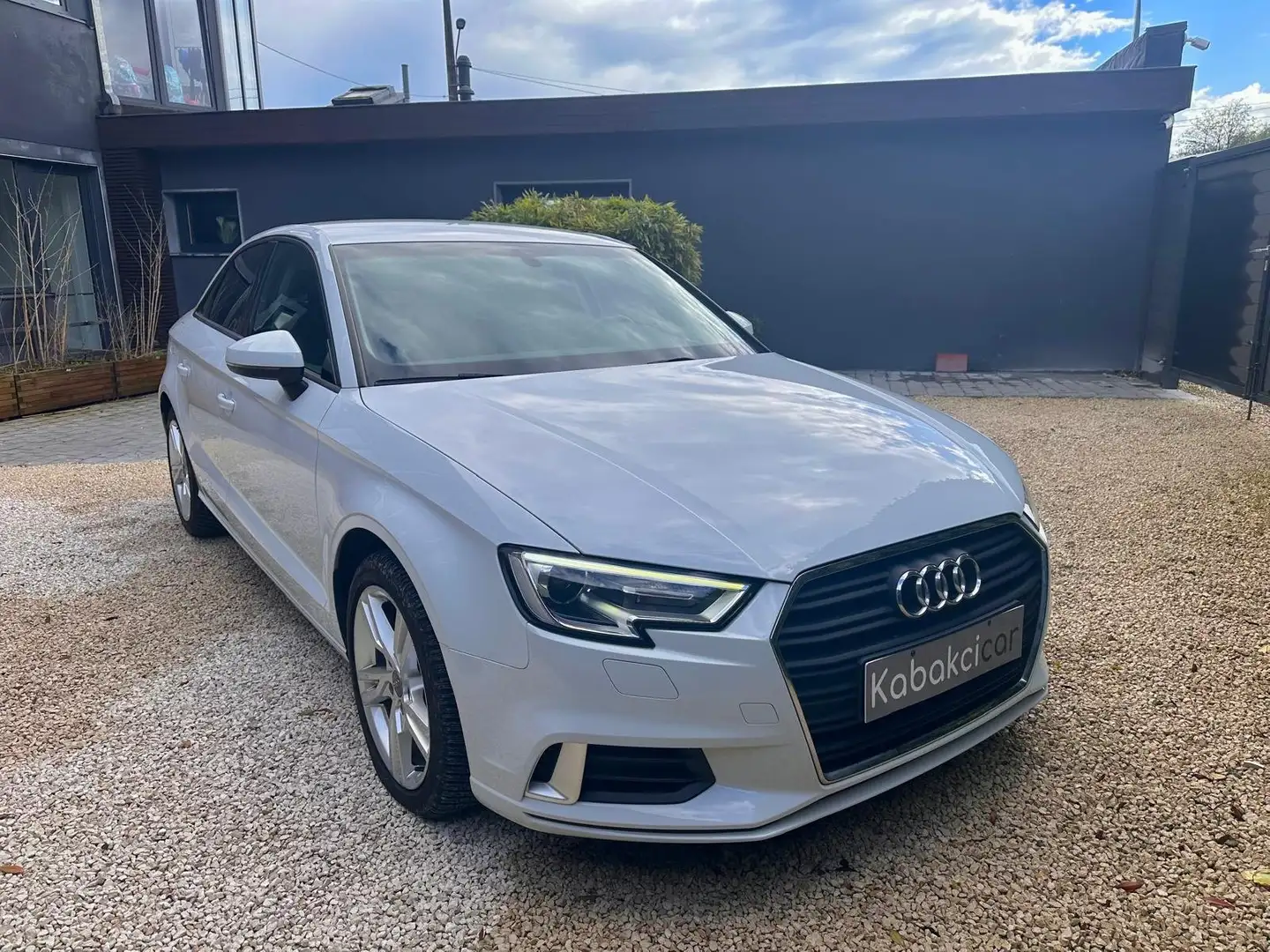 Audi A3 1.0 TFSI 30 Sport//PRESQUE NEUVE//GARANTIE 12 MOIS Wit - 1