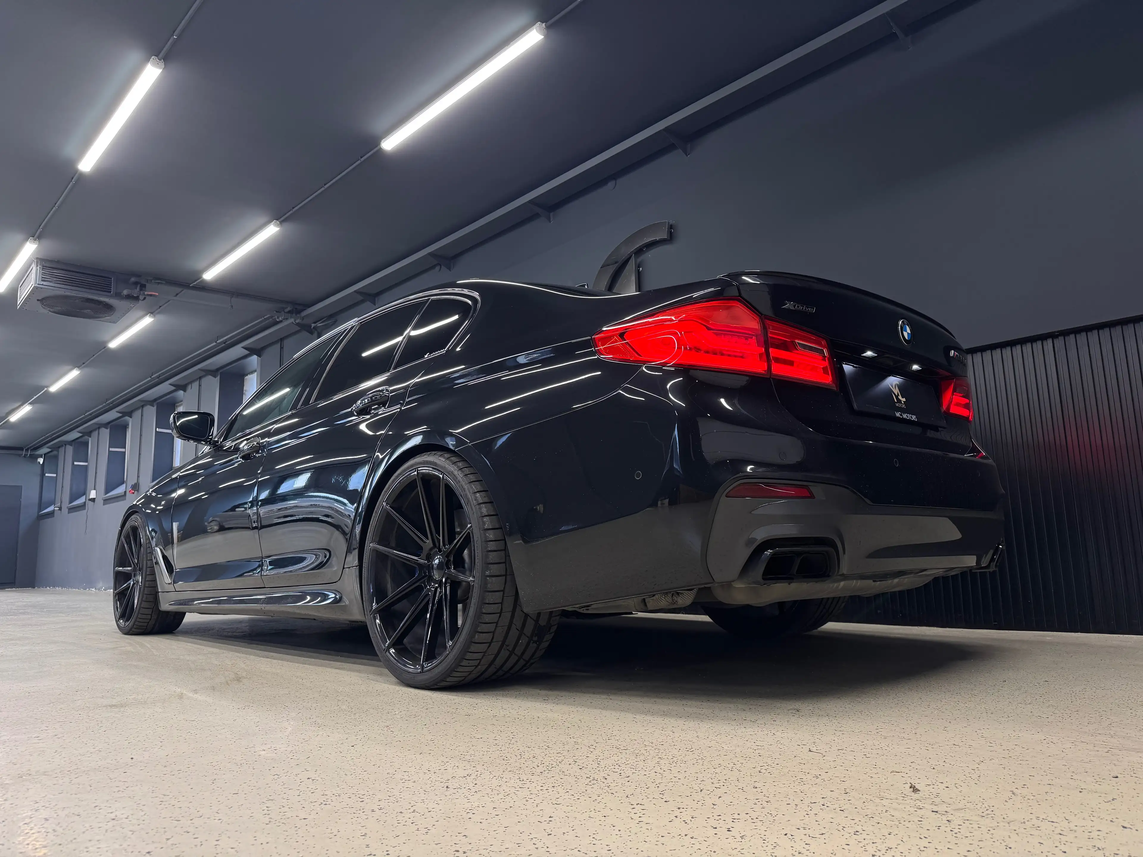 BMW M550 M550i xDRIVE`M-SPORT`LED`NAVI`SCHIEBE`LEDER`MEMORY — photo 10