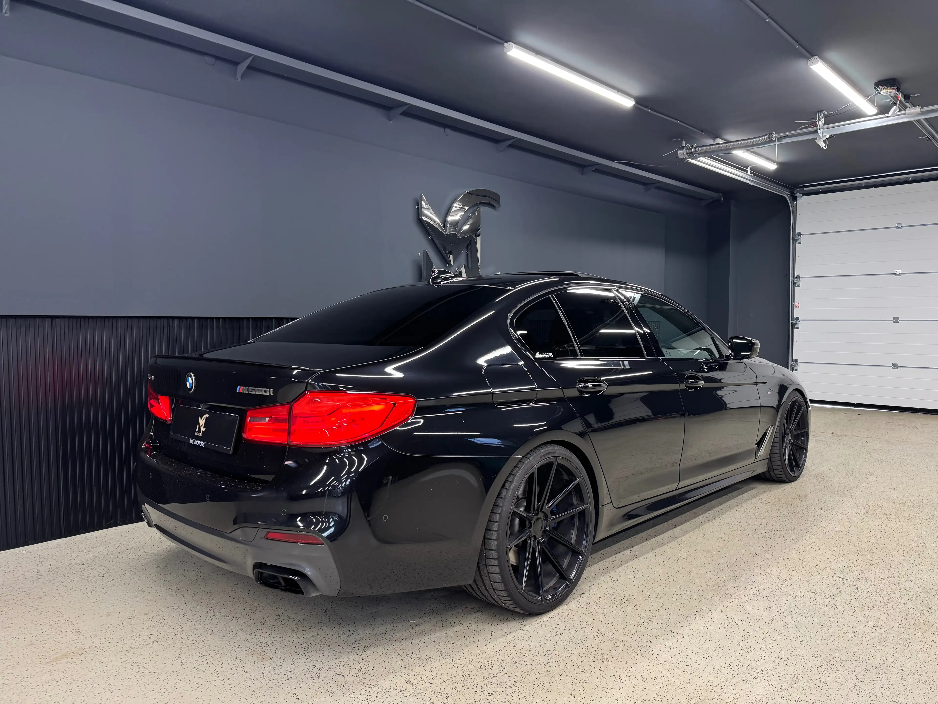 BMW M550 M550i xDRIVE`M-SPORT`LED`NAVI`SCHIEBE`LEDER`MEMORY — photo 11