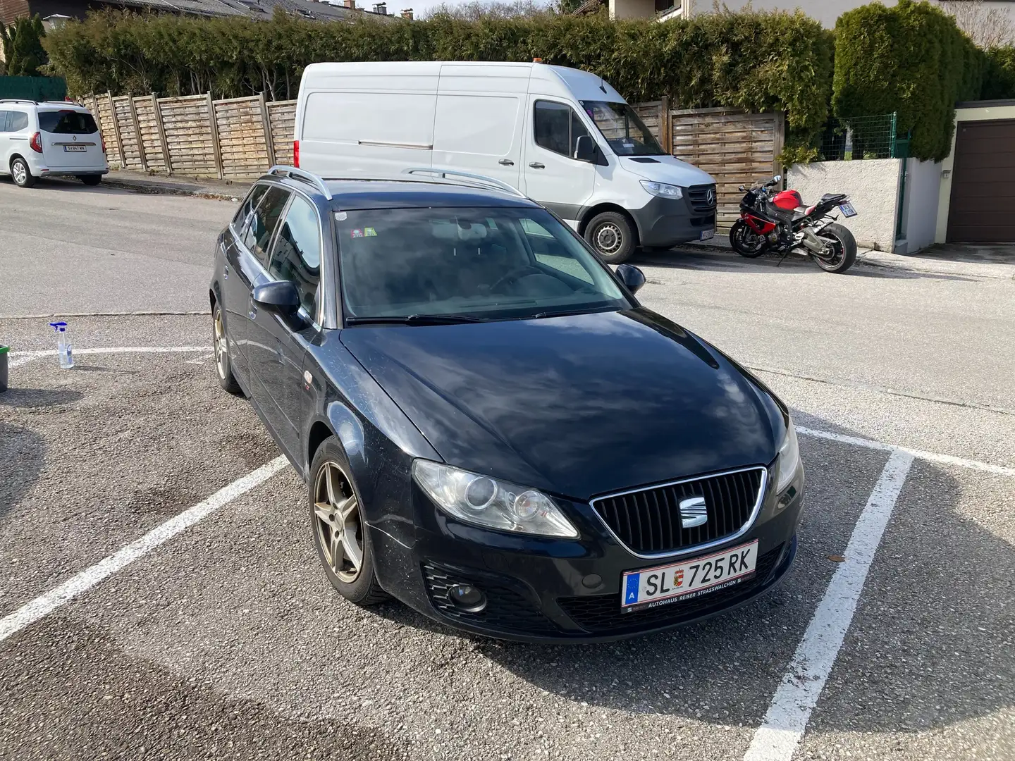 SEAT Exeo ST Style 2,0 TDI CR Noir - 1