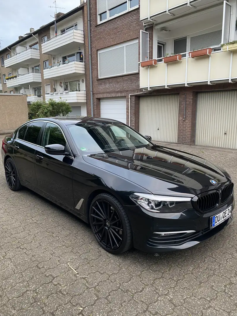 BMW 520 BMW 520d G30 – Top gepflegt Negru - 1