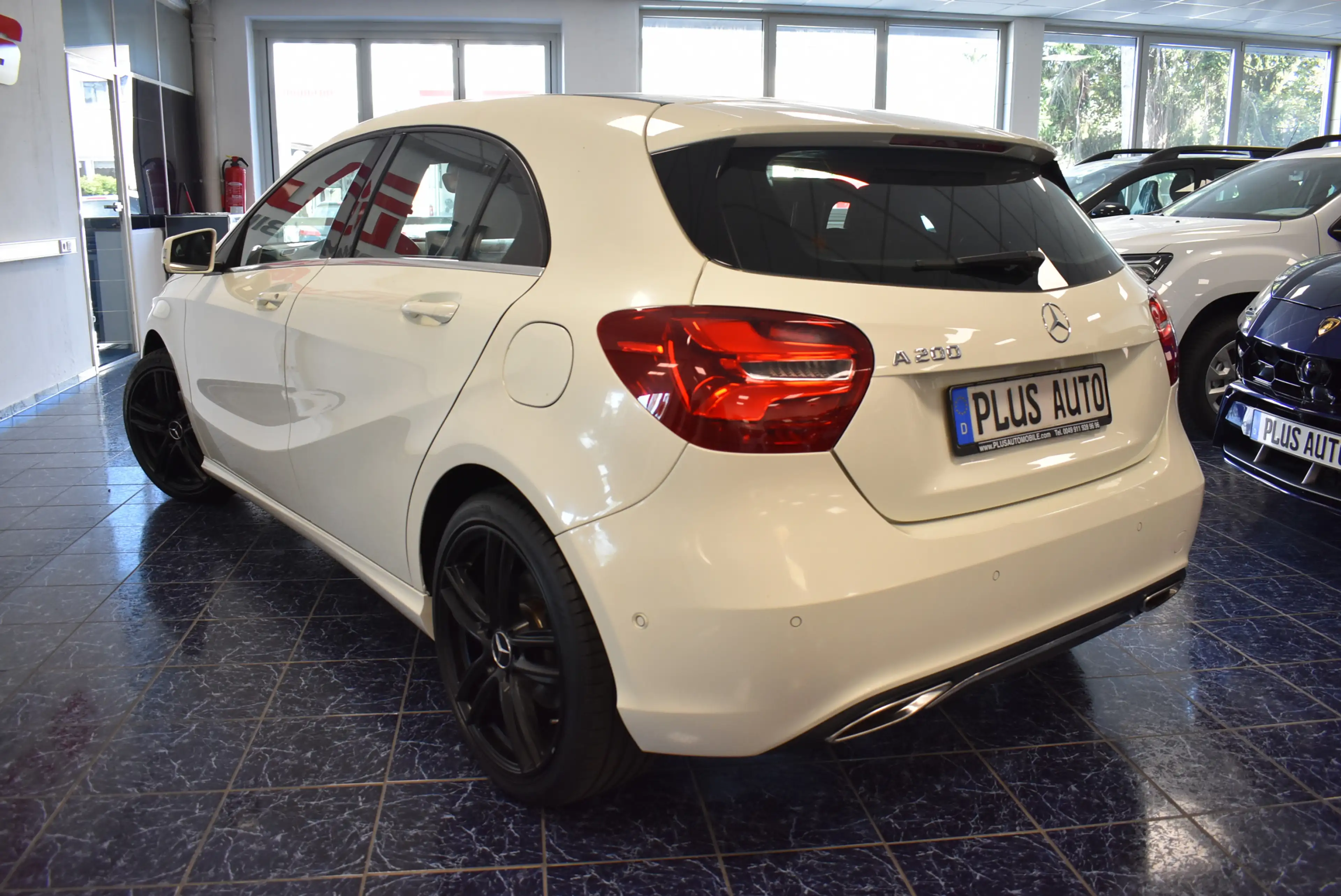 Mercedes-Benz A 200 Aut. BlueEfficiency Navi PDC Tempomat — photo 3