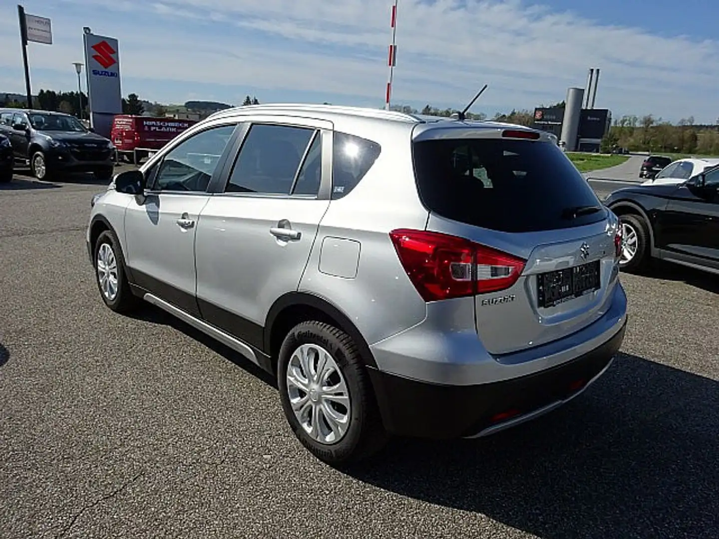 Suzuki SX4 S-Cross 1,0 DITC shine Argent - 2