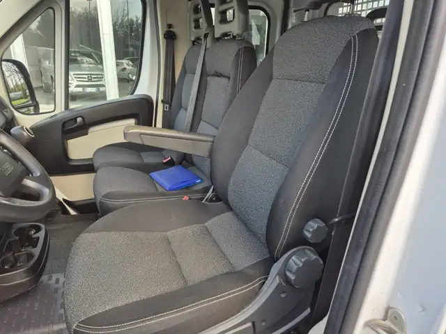 Fiat Ducato view 6